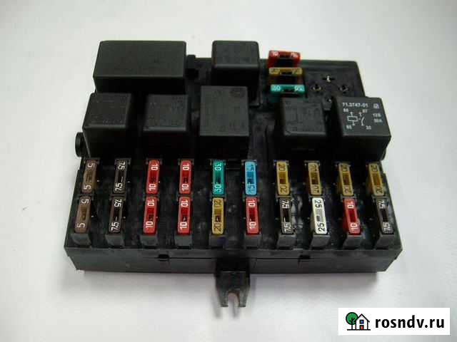 Блок предохранителей ваз2110,2111,2112,2114 Крымск - изображение 1