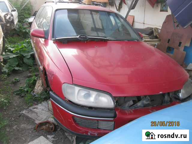 Капот на опел омега Б Приволжский - изображение 1