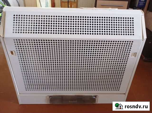 Вытяжка для кухни бу, 60 см Уфа - изображение 1