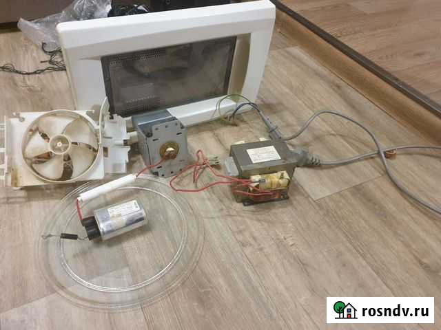 Запчасти от старой микроволновки lg ms-1724u Тюмень - изображение 1