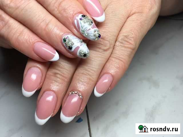 Принимаю в салоне. Маникюр, гель лак, наращивание Сарапул - изображение 1