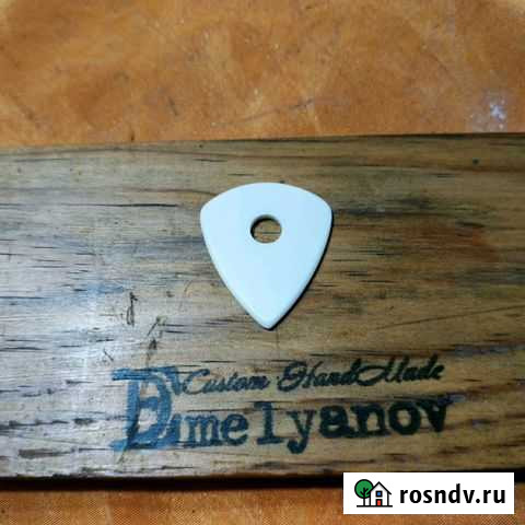 Медиатор из кости (ручной работы) Калининград - изображение 1