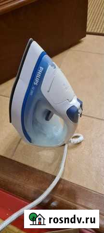 Утюг Philips gc2805 Смоленск - изображение 1