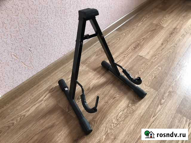 Стойка для электрогитары Красноярск - изображение 1