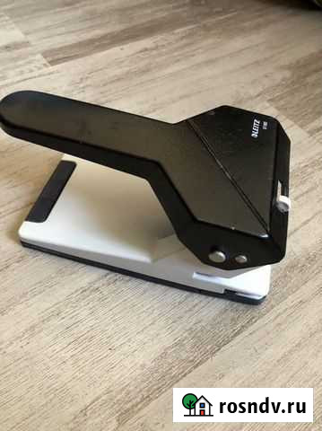 Мощный дырокол Leits Люберцы - изображение 1