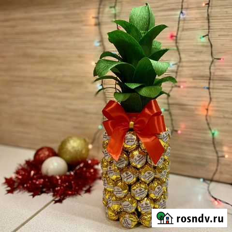 Ананас из конфет на шам Майский - изображение 1