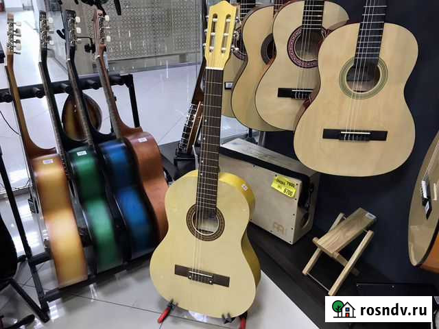 Гитара классическая Оренбург - изображение 1