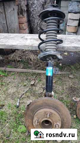 Кулак поворотный в сборе Форд Фокус 1 Сланцы - изображение 1