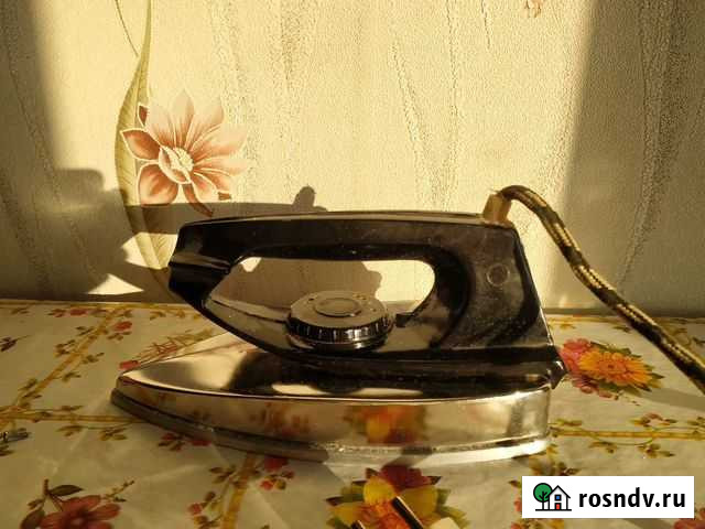 Утюг железный металлический СССР Ижевск - изображение 1
