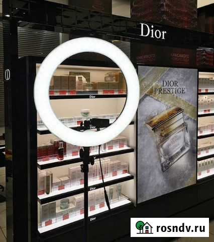 Аренда больших светодиодных кольцевых ламп Санкт-Петербург - изображение 1