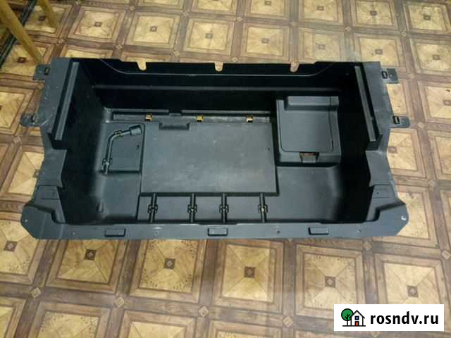 Ящик для инструмента Mitsubishi Pajero 4 7646a050 Радужный - изображение 1