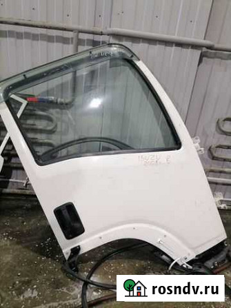 Дверь передняя правая на isuzu forward FTR34 2008г Черногорск - изображение 1