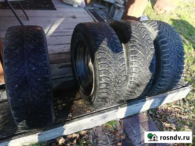 Зимняя резина Nokian nordman 4 r15/диски штампован Ханты-Мансийск - изображение 1