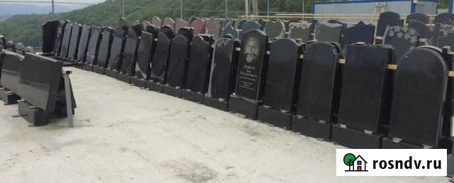 Памятники Оградки и другие Ритуальные изделия Астрахань - изображение 1