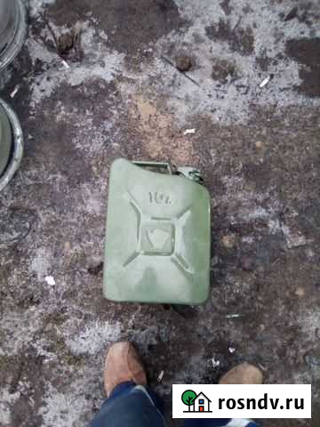 Канистра 10л Красная Яруга - изображение 1