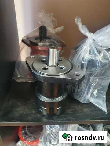 Мотор поворота кму Unic 330/340/360 Тюмень - изображение 1