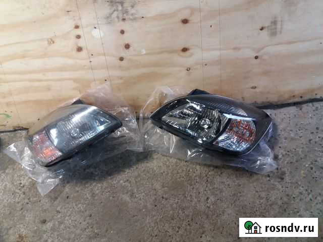 Комплект передних фар KIA RIO 2010 г вып. б/у Сосновоборск - изображение 1