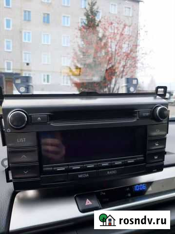 Toyota rav4 магнитола оригинальная Киров - изображение 1