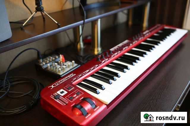 Миди клавиатура Behringer UMX610 Балаково - изображение 1