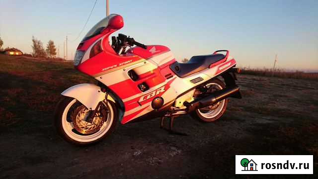 Honda CBR 1000 Щекино - изображение 1