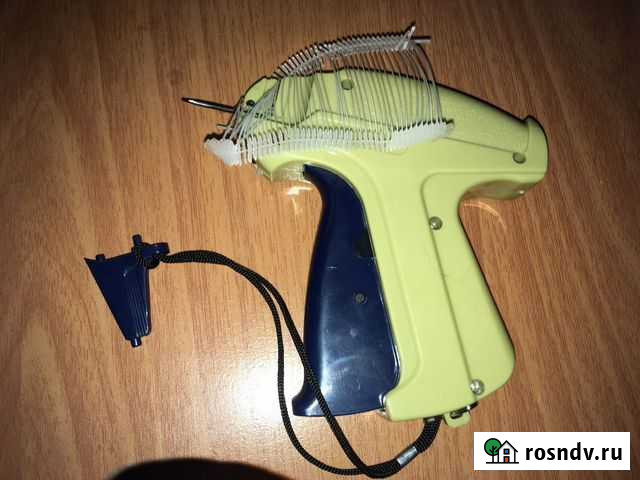 Пистолет для этикеток и 5000 биркодерж Астрахань - изображение 1