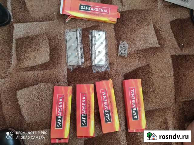 Продам пять комплектов петель для межкомнатных две Лебедянь - изображение 1