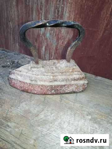 Продам старинный утюг и подставка Давыдовка - изображение 1