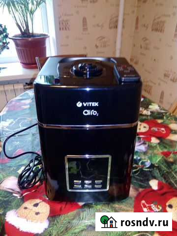 Увлажнитель воздуха Vitek VT-1764BK Королев - изображение 1