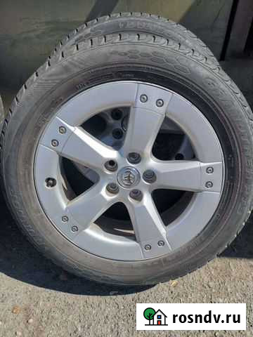 Летняя резина dunlop 235/55/R18 на дисках Красноярск - изображение 1