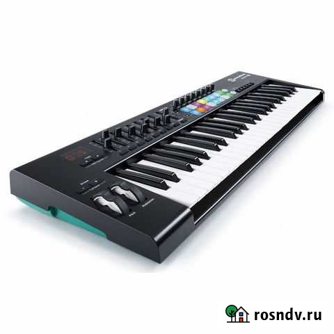 Миди-клавиатура Novation Launchkey 49 MK2 Тюмень - изображение 1