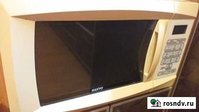 Микроволновая печь Sanyo Ковров - изображение 1