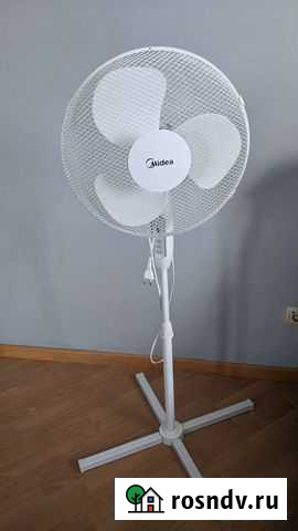 Вентилятор напольный с пультом Люберцы - изображение 1