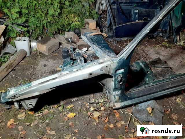 Левый лонжерон golf4 bora golf 4 бора зеленый Бронницы - изображение 1