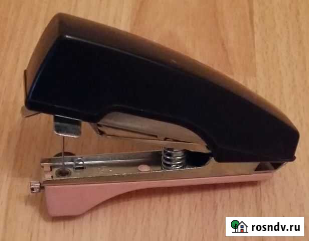 Дорожная швейная машинка мини ручная Сыктывкар - изображение 1