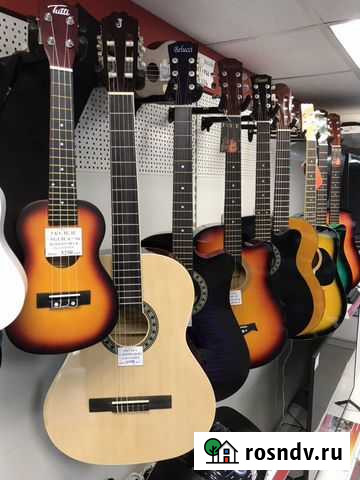 Гитара J.Konrad4/4 класс /магазин Аладдин Энгельс - изображение 1