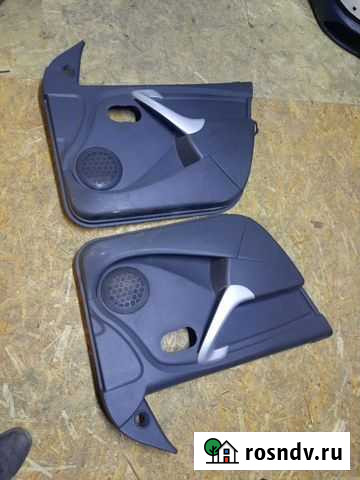 LADA largus обшивка передней двери Нижнекамск - изображение 1