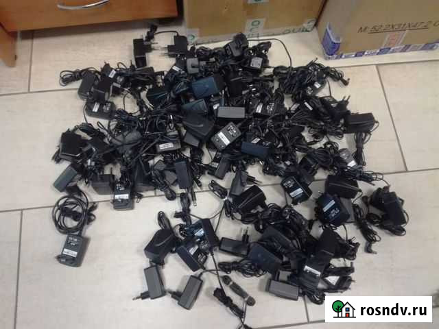 Блоки питания 5v, 1A (90 штук), 2А(6 штук) Тула - изображение 1