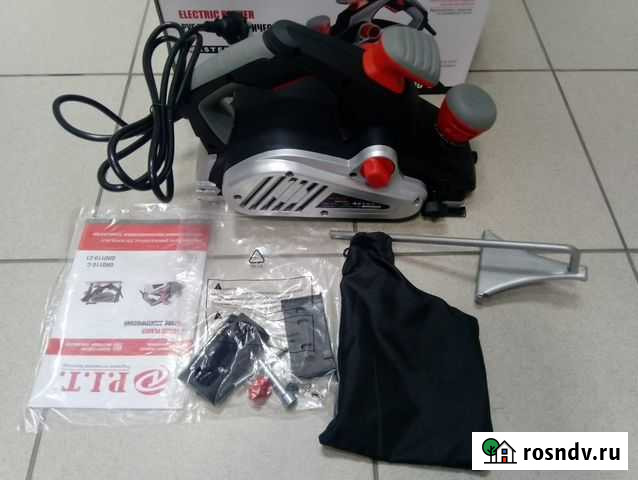 Рубанок P.I.T. GHO110-C Орск - изображение 1