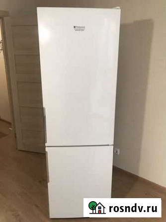 Холодильник Hotpoint Ariston HF4180W Сосновый Бор - изображение 1
