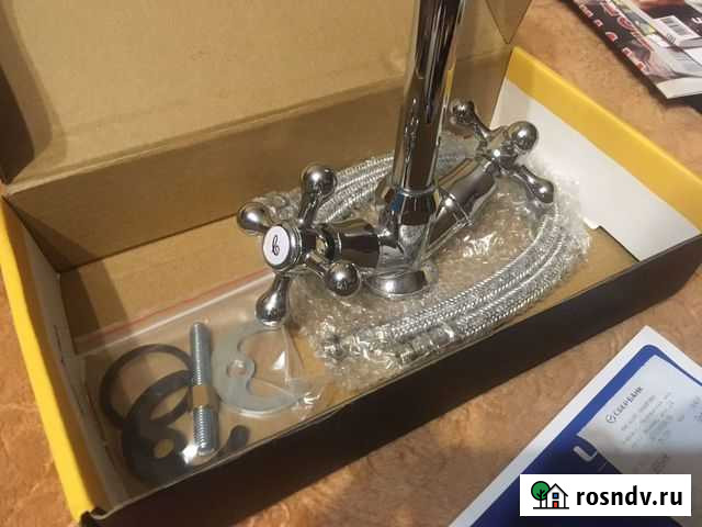 Смеситель на раковину новый Кировск - изображение 1