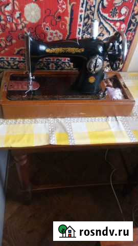Две швейные машинки Подольск Шахты - изображение 1