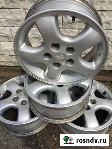 Продам комп. б/у лит дисков nissan R15 5*114.3ET45 Тверь - изображение 1