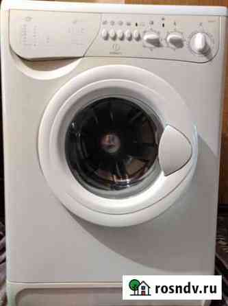 Стиральная машина Indesit w105 tx r bg б/у Керчь