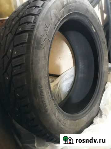 Резина зимняя шипованная 215/60/17 Междуреченский - изображение 1
