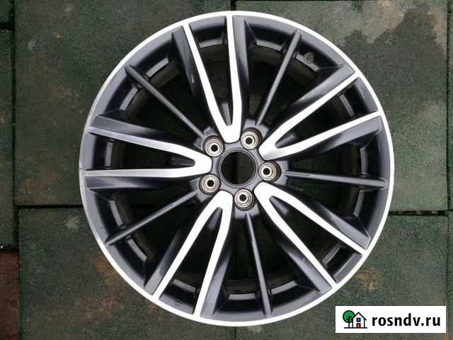 Диск R 20 Nissan Виллози - изображение 1