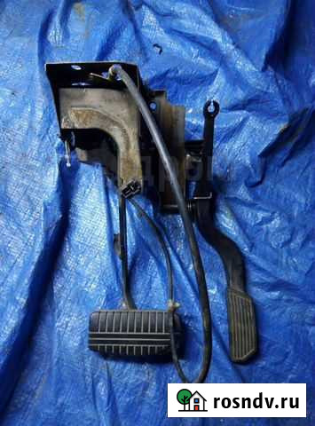 Педали Mitsubishi Lancer CB3A Зеленогорск - изображение 1