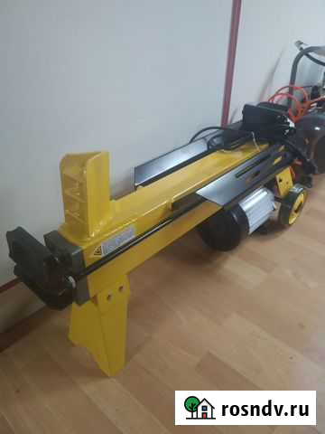 Дровокол усилие 5 тонн 52 см поленья 2,5 кВт Юргамыш - изображение 1