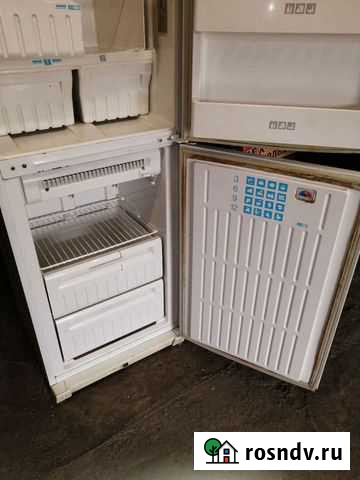 Холодильник буСтинол, в хорошем состоянии Улан-Удэ - изображение 1