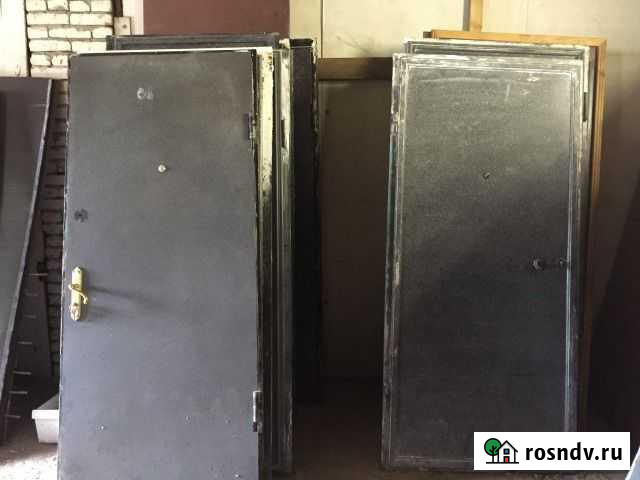 Продаем двери бу и новые,металл и дерево Киров - изображение 1