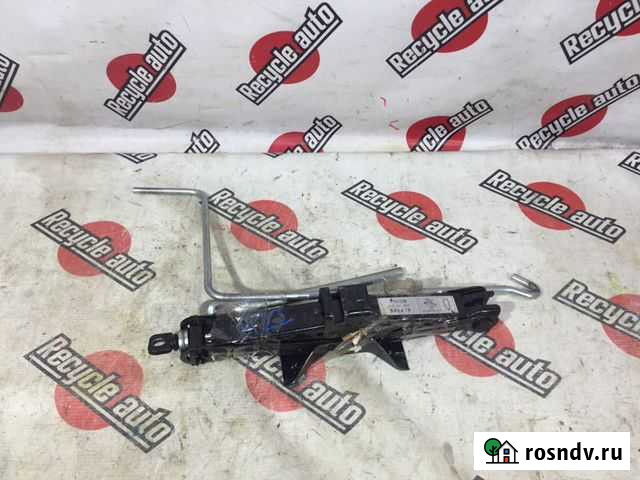 Домкрат subaru Владивосток - изображение 1